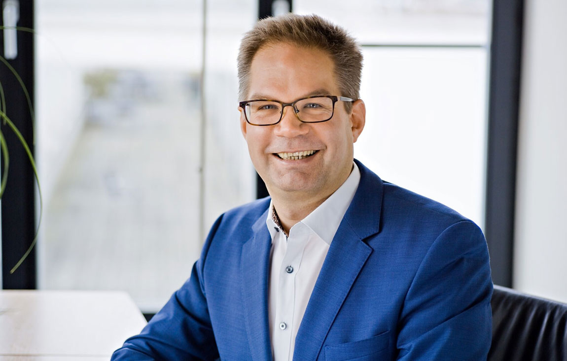 marco_meyer